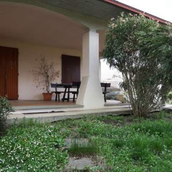 Bifamiliare in vendita a Torrile (Parma)