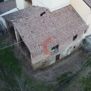 Rustico in vendita a Salsomaggiore Terme (Parma)