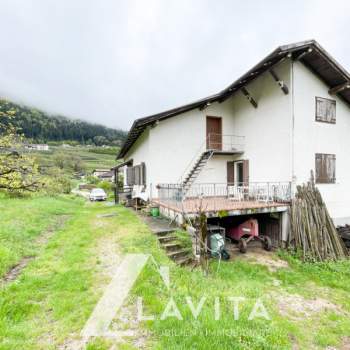 Bifamiliare in vendita a Salorno sulla strada del vino/Salurn an der Weinstraße (Bolzano/Bozen)