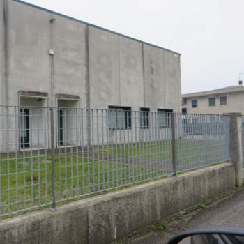 Capannone in vendita a Lozzo Atestino (Padova)