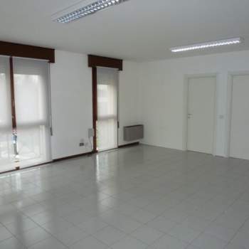 Ufficio in vendita a Saonara (Padova)
