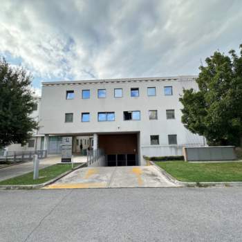 Ufficio in vendita a Este (Padova)