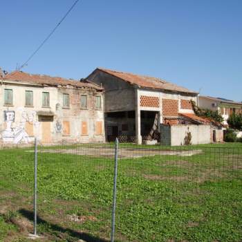 Rustico in vendita a Selvazzano Dentro (Padova)