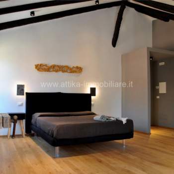 Rustico in vendita a Teolo (Padova)