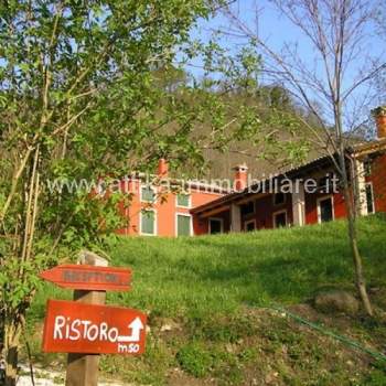 Agriturismo in vendita a Teolo (Padova)