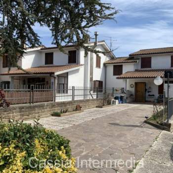 Villa in vendita a Castel Sant'Elia (Viterbo)