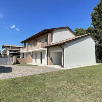 Bifamiliare in vendita a Campodarsego (Padova)