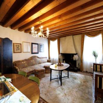 Palazzo in vendita a Este (Padova)