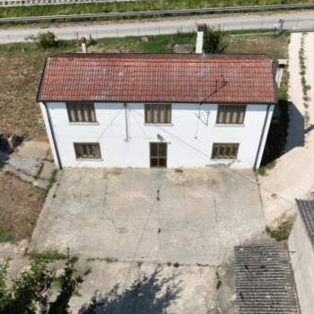 Casa singola in vendita a Ospedaletto Euganeo (Padova)