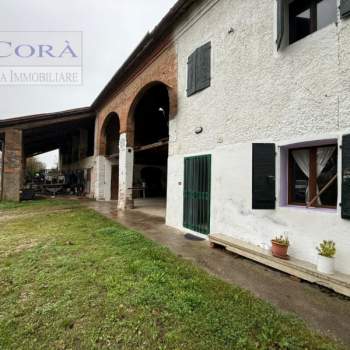 Rustico in vendita a Cervarese Santa Croce (Padova)