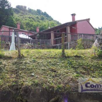 Rustico in vendita a Teolo (Padova)