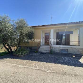 Casa singola in vendita a Castiglione del Lago (Perugia)