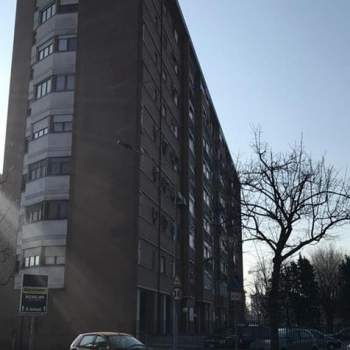 Negozio in vendita a Nichelino (TO)