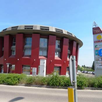 Ufficio in vendita a Vignola (Modena)