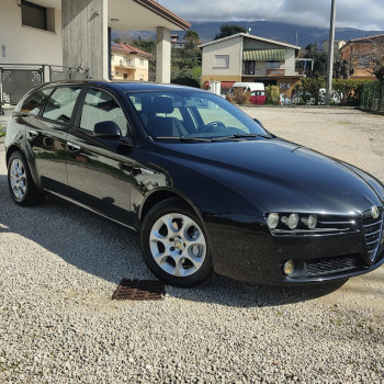 Alfa 159 SW JTDM 120 Cv - adatta a NEOPATENTATI 