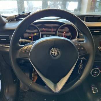 Volante ALFA ROMEO GIULIETTA  del 2019