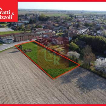 Terreno in vendita a Campolongo Tapogliano (Udine)