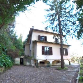 Villa in vendita a Narni (Terni)