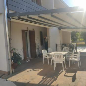 Bifamiliare in vendita a Vedelago (Treviso)