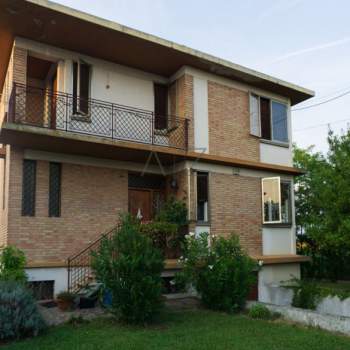 Casa singola in vendita a Castelfranco Veneto (Treviso)