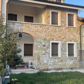 Casa a schiera in vendita a Castelcucco (Treviso)