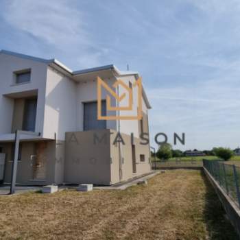 Bifamiliare in vendita a Asolo (Treviso)