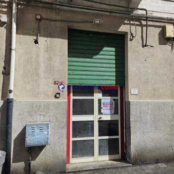 Negozio in vendita a Reggio di Calabria (Reggio Calabria)