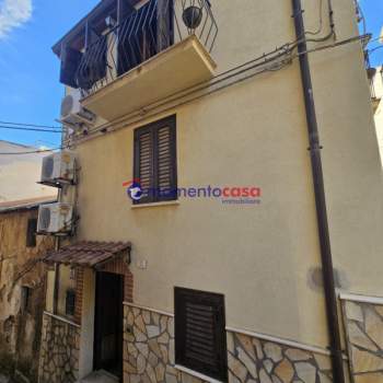 Casa singola in vendita a Scilla (Reggio Calabria)