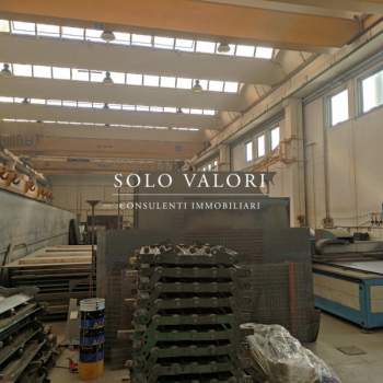 Capannone in vendita a Treviso (Treviso)