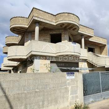 Casa singola in vendita a Racale (Lecce)