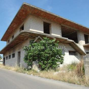 Casa singola in vendita a Racale (Lecce)