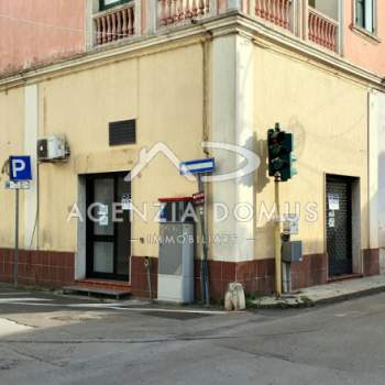 Negozio in vendita a Racale (Lecce)