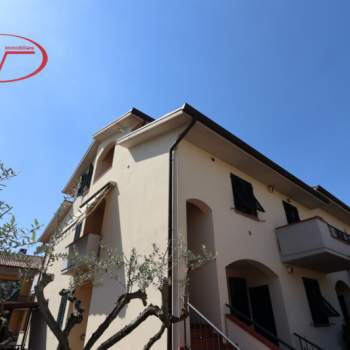 Casa a schiera in vendita a Terranuova Bracciolini (Arezzo)