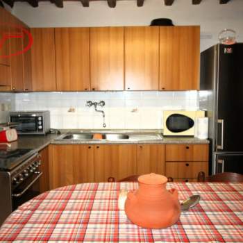 Casa a schiera in vendita a Castelfranco Piandiscò (Arezzo)