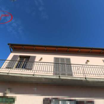 Bifamiliare in vendita a Loro Ciuffenna (Arezzo)