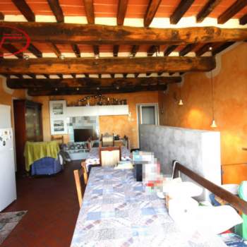 Appartamento in vendita a Loro Ciuffenna (Arezzo)
