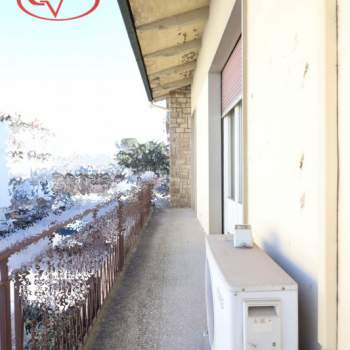 Bifamiliare in vendita a Montevarchi (Arezzo)
