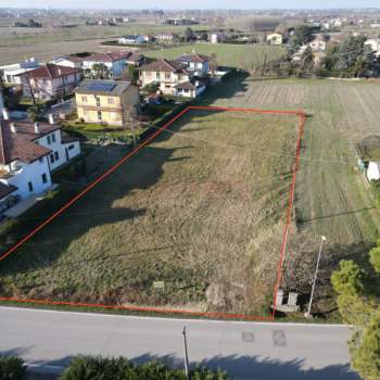 Terreno in vendita a Sant'Angelo di Piove di Sacco (Padova)