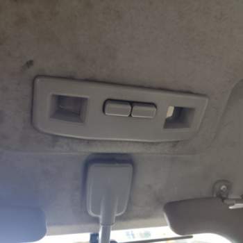 Plafoniera anteriore MITSUBISHI PAJERO  del 1997