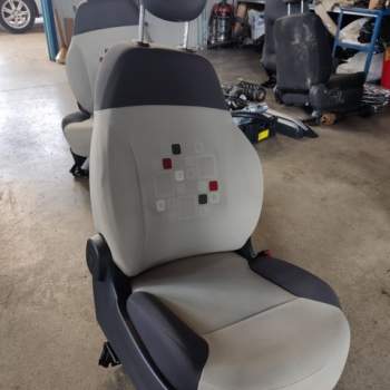 Sedile anteriore dx FIAT PANDA  del 2014