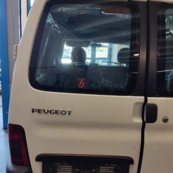 Porta post sx vetr PEUGEOT RANCH  del 2005