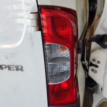 Fanale posteriore destro PEUGEOT BIPPER  del 2015