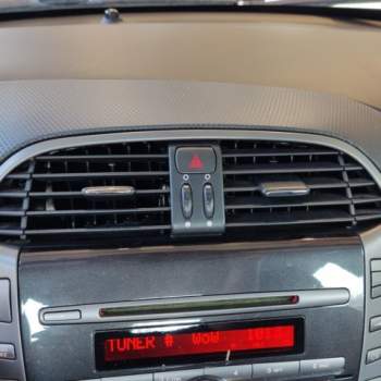Bocchetta clima centrale FIAT BRAVO  del 2009