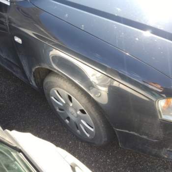 Parafango destro AUDI A4  del 2006