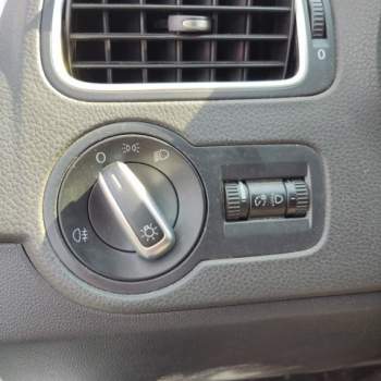Interruttore fari VOLKSWAGEN POLO  del 2010