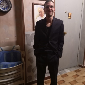 Salve mi chiamo Giuseppe e vivo a Napoli 
