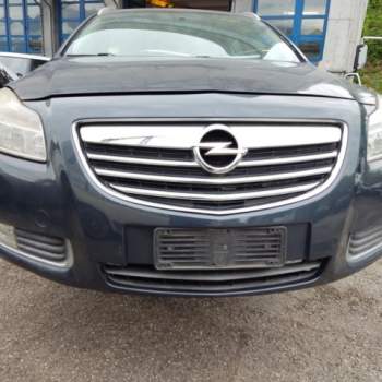 Paraurti anteriore OPEL INSIGNIA  del 2011