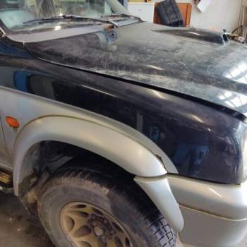 Parafango destro MITSUBISHI L200  del 2000