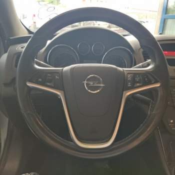 Volante OPEL INSIGNIA  del 2011
