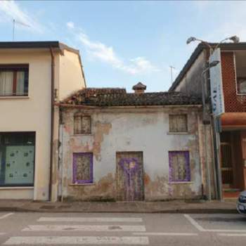 Rustico in vendita a Riese Pio X (Treviso)